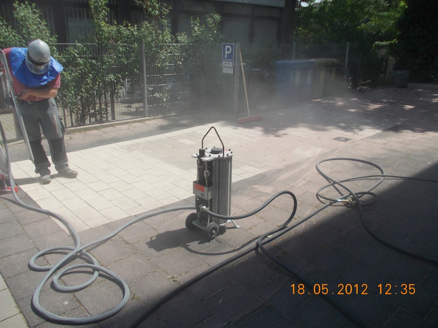 Parkflächenreinigung